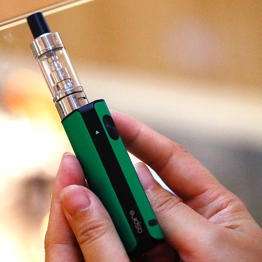 The Aspire K-Lite Mod is equipped with a 900mAh internal lipo battery, for guaranteed all day vaping!