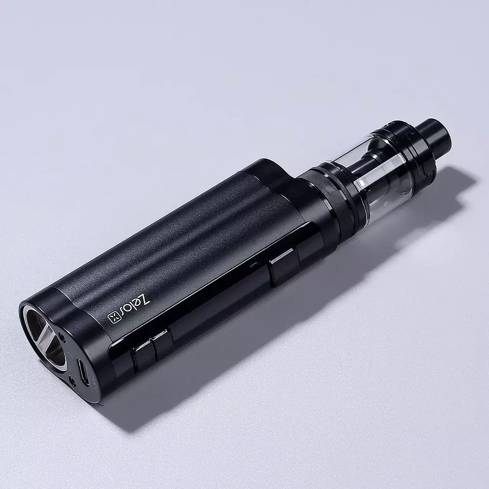 Living up to its predecessor, Aspire’s Zelos X brings more versatility to vapers with the add-on feature of an external battery. The Zelos X fires up to 80W and can fit any 510 tanks.