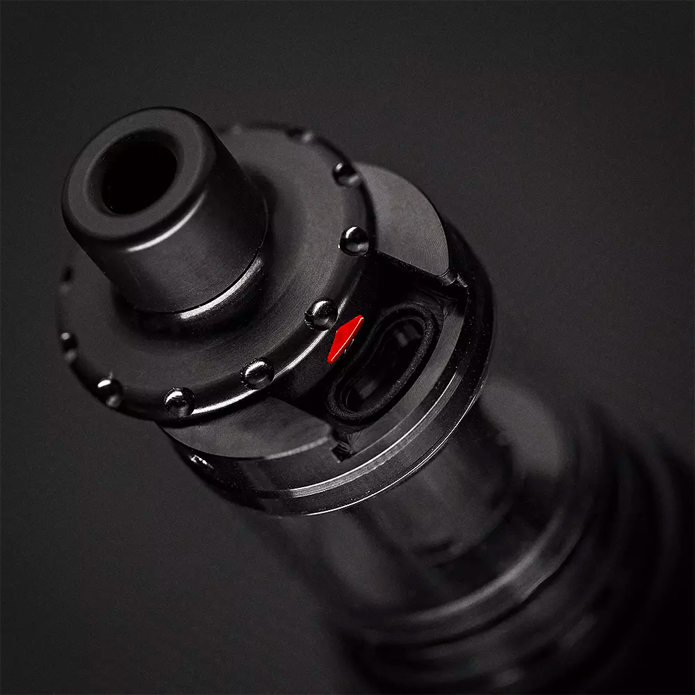 Filling the Nautilus 3 could not be easier, simply push open the sliding top cap and fill with your favourite e-liquid!