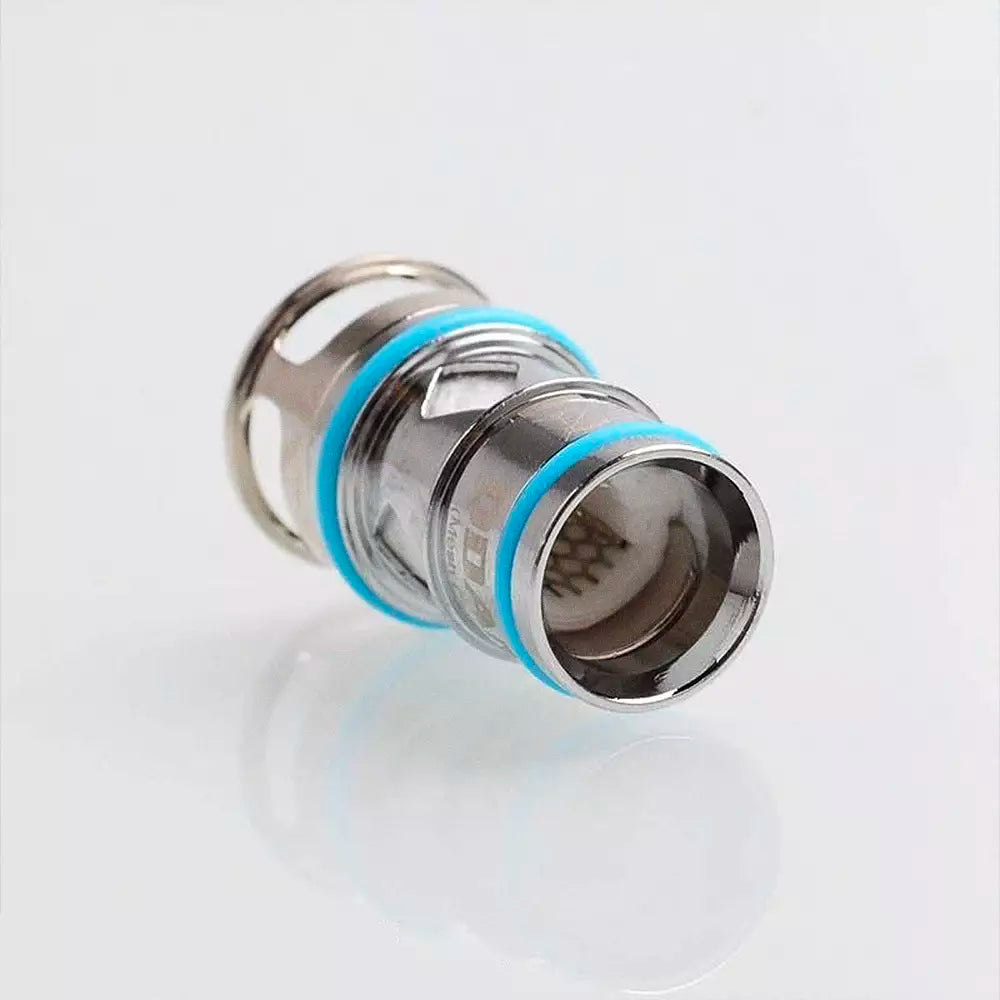 The Aspire Odan Tank comes with a whole set of flavour banging coils; 0.18, 0.2 and 0.3 ohm. Each one comes with their own purpose, and only you can find out which you prefer!